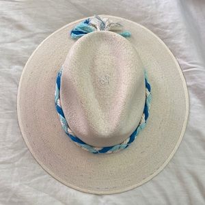 High quality white palm hat